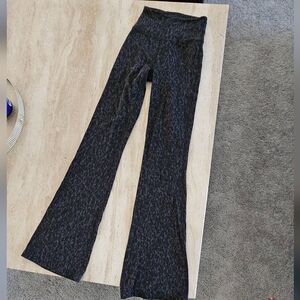 Lululemon Black Camouflage Leggings